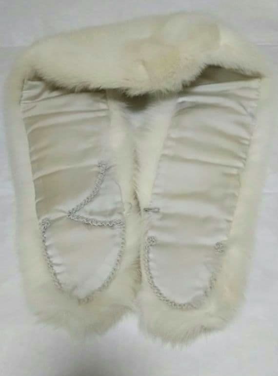 SAGA FOX  　高級ホワイトファー　振袖用 箱付　限定値引きあり