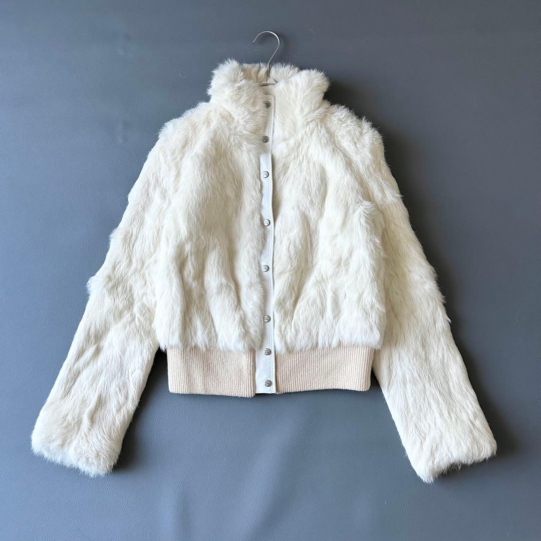 3049y未使用級 バーバリーブルーレーベル ラビットファーブルゾン 白 コート