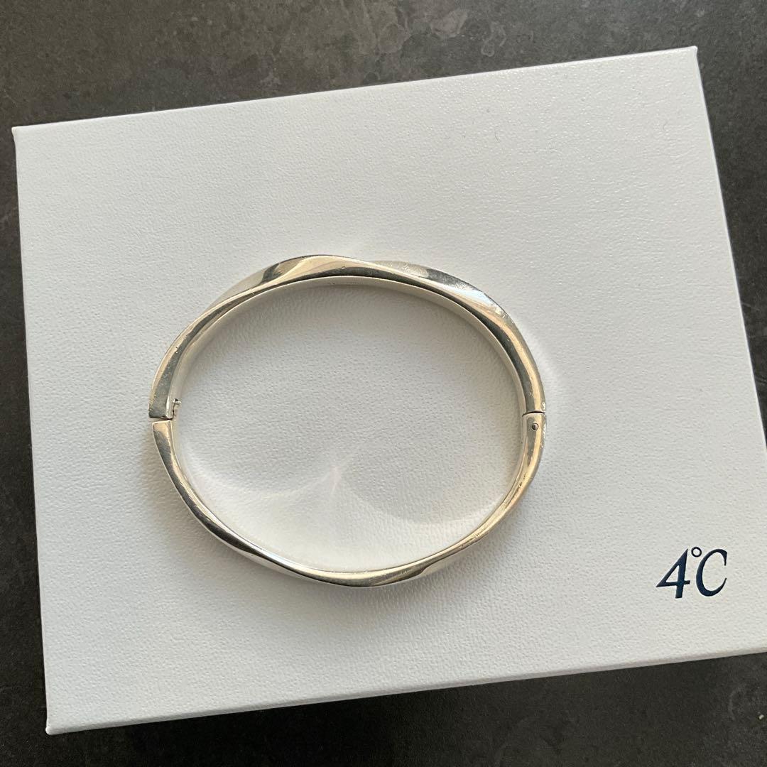4°C ヴィンテージ シルバー バングル