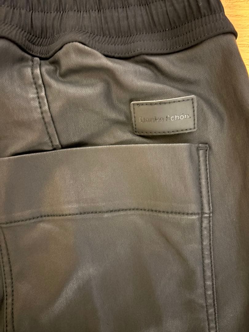 Danke Schön. ブラックパンツ 34