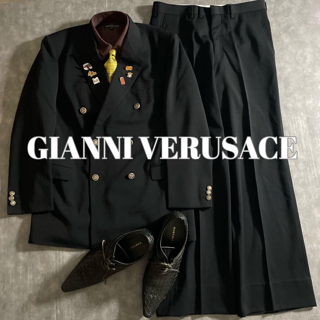 極上 漆黒ウール 黒金ボタン ダブルブレストスーツ × VERUSACEネクタイ