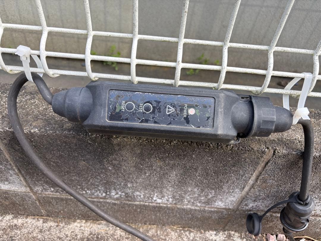 トヨタEV充電ケーブル　価格交渉可