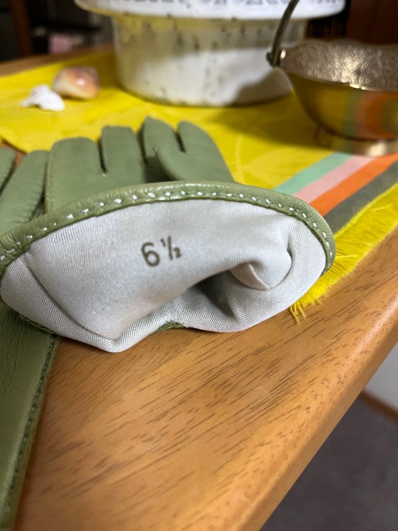 エルメス HERMES セリエ グローブ 手袋⭐︎バックに添えても、、