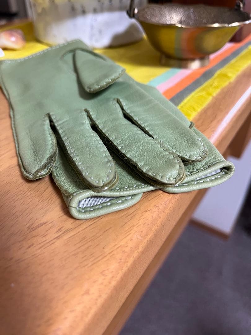 エルメス HERMES セリエ グローブ 手袋⭐︎バックに添えても、、