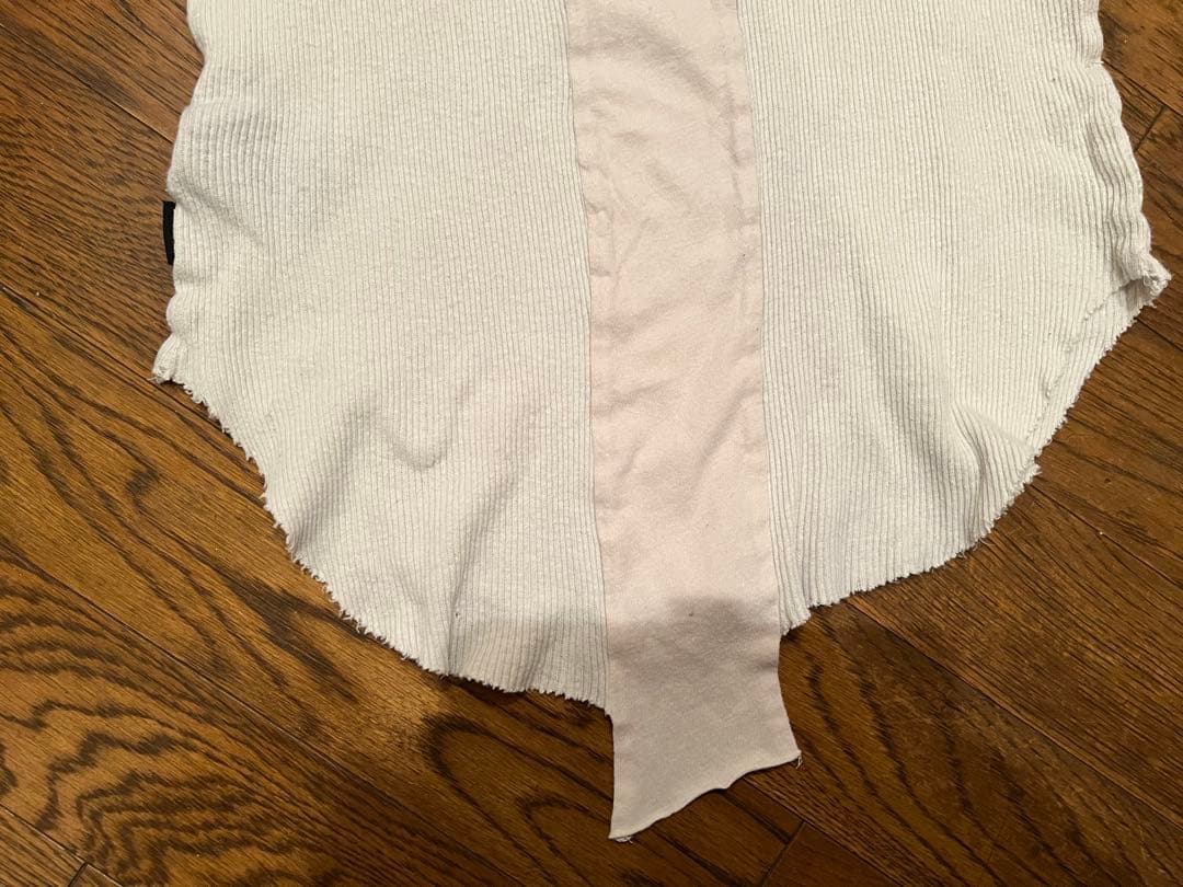 た*な様 LGBホワイト フリル付き Tシャツ