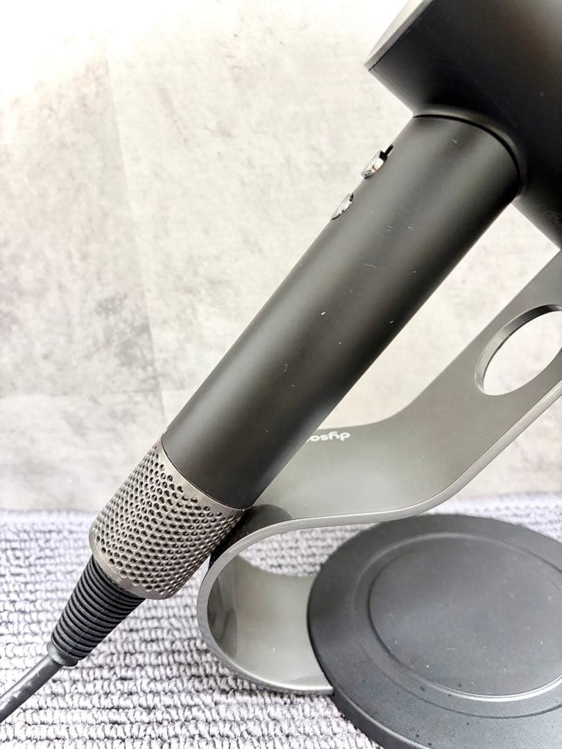 ダイソン dyson ドライヤー HD03