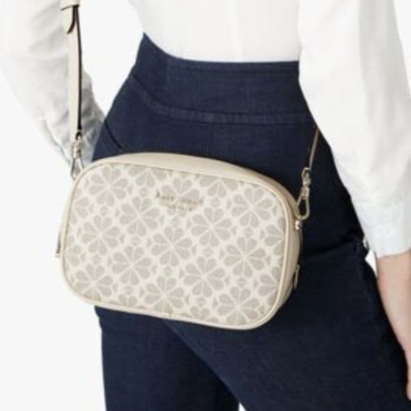 ケイト・スペード 　スペードフラワー　カメラバック　ショルダーバック