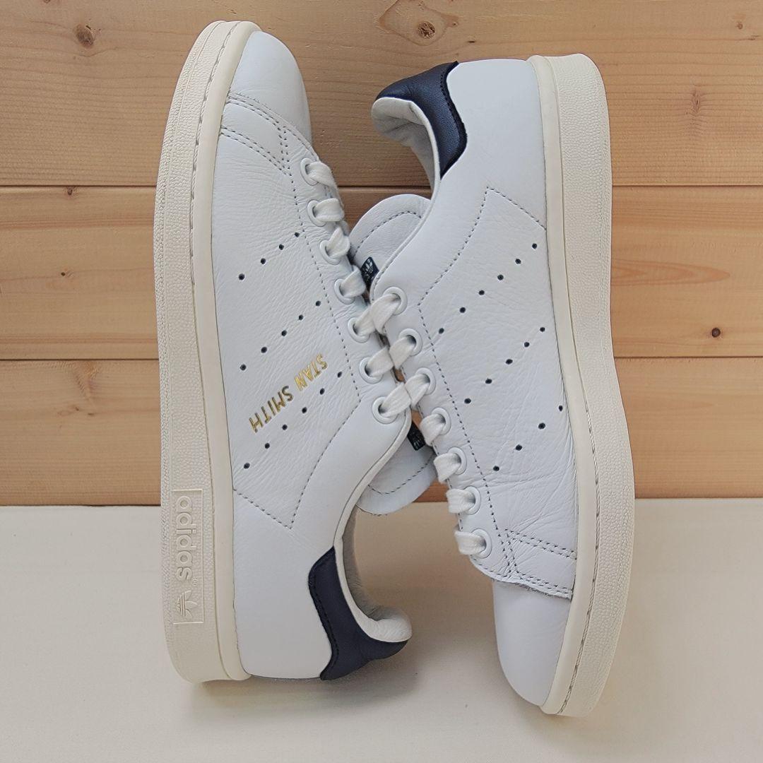 アディダス スタンスミス ホワイト/ネイビー 本革 24cm