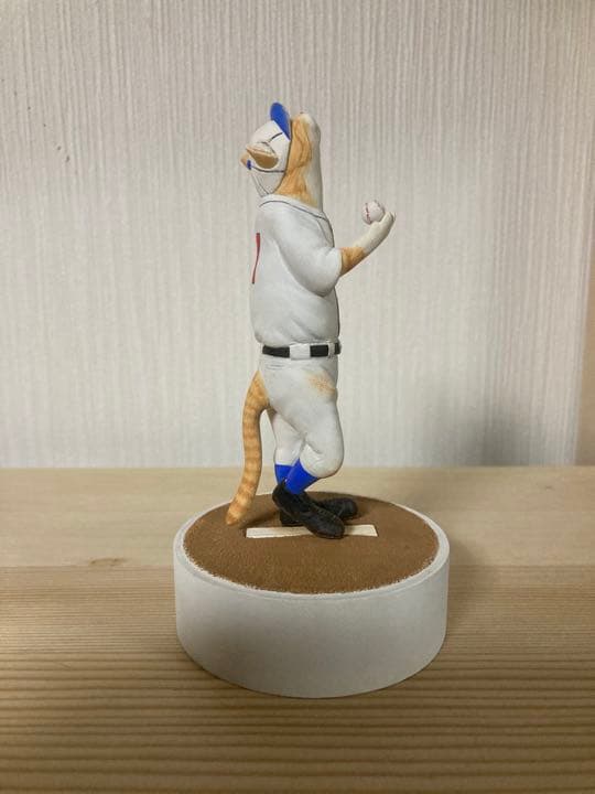 細山田匡宏　球とタマ　猫　猫の置物　アート作品②