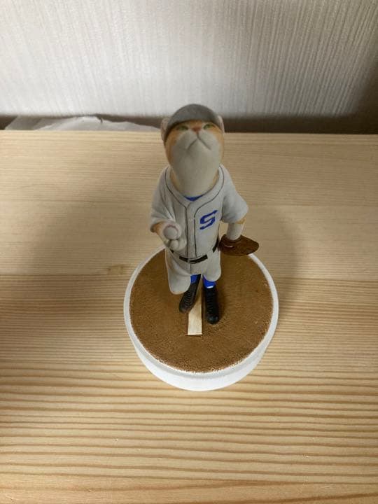 細山田匡宏　球とタマ　猫　猫の置物　アート作品②