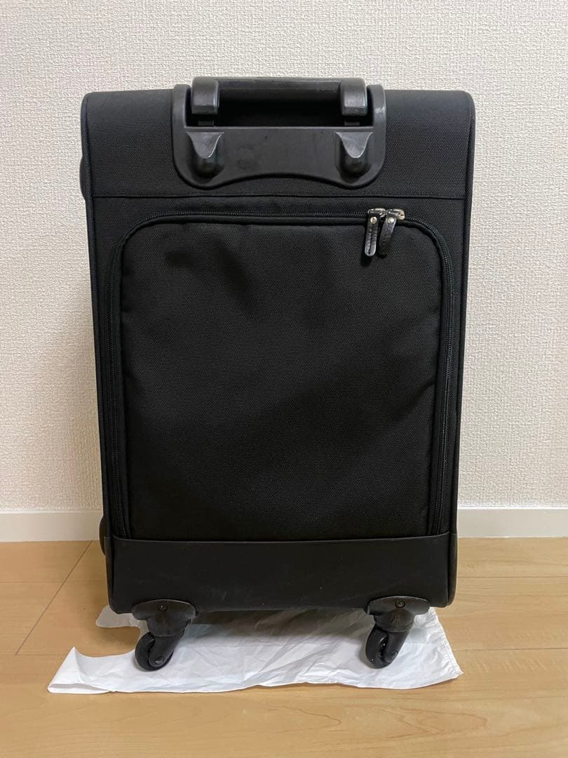 アニエス ベー ボヤージュ　黒キャリーケース