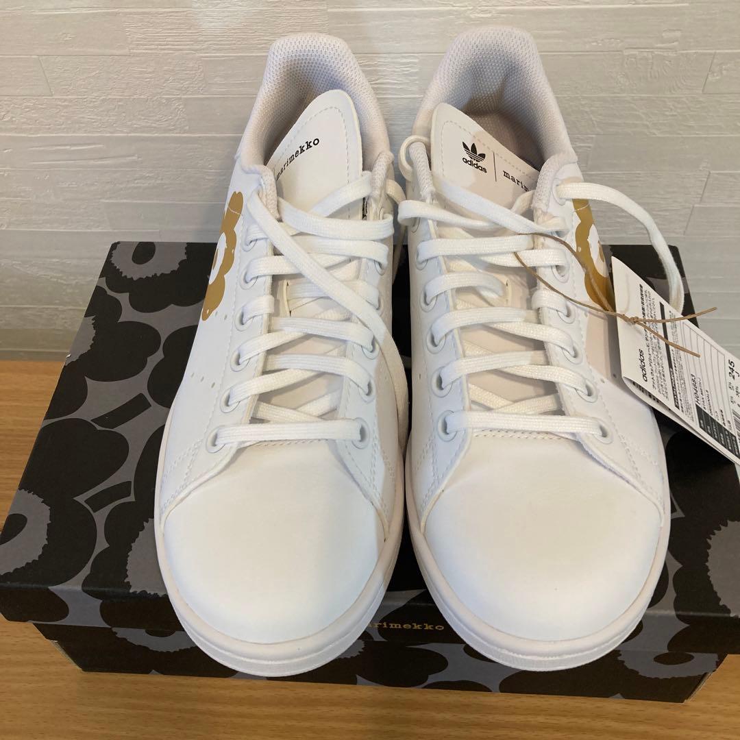 adidas Stan Smith ✖️ marimekkoホワイト ゴールド
