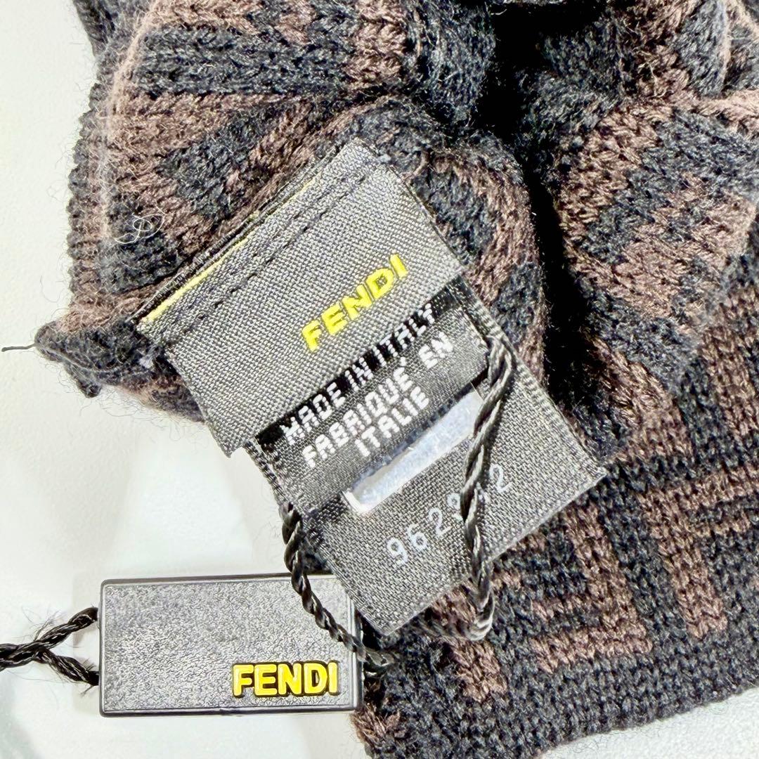 FENDI フェンディ 手袋 ズッカ柄
