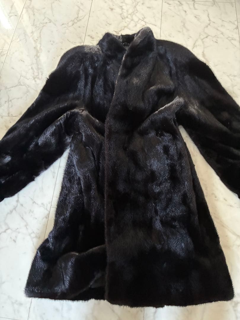 f*e様 ブラック　ミンク　毛皮コートロング