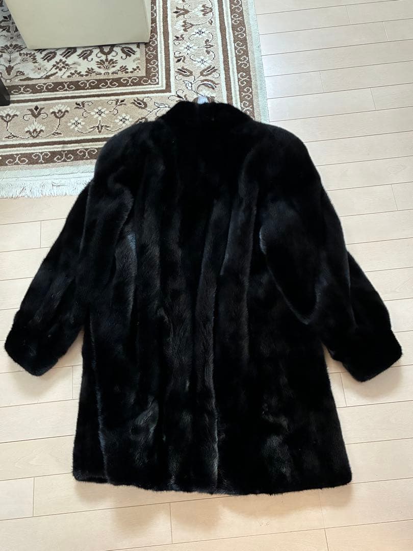 f*e様 ブラック　ミンク　毛皮コートロング