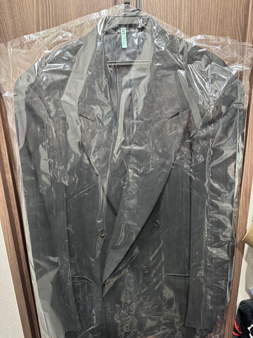 【VENICE0513 】ジョルジオアルマーニ《秋冬スーツ》クリーニング済