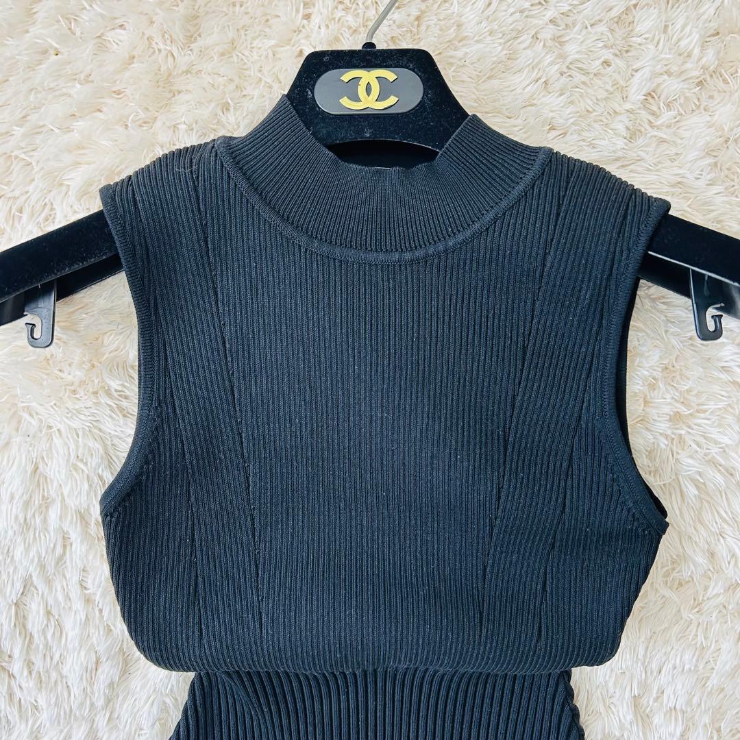 anuans セミマーメイドニットワンピース　ブラック