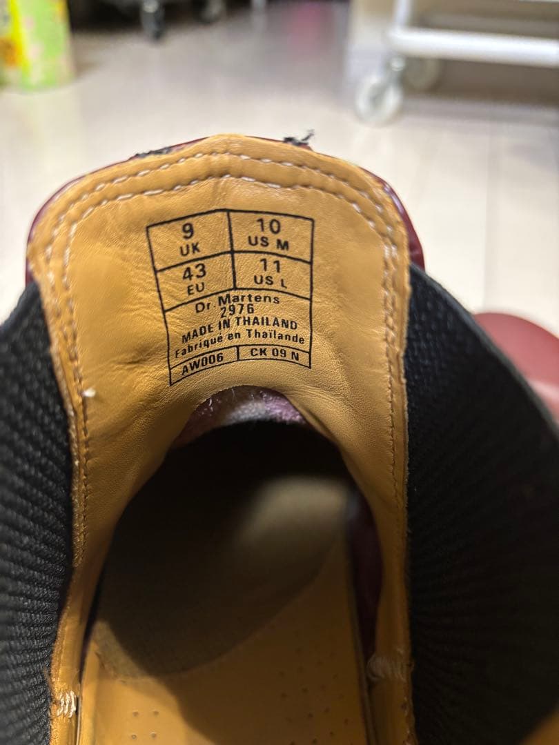 ドクターマーチン2976チェルシーブーツ（サイドゴアブーツ）チェリーレッドカラー