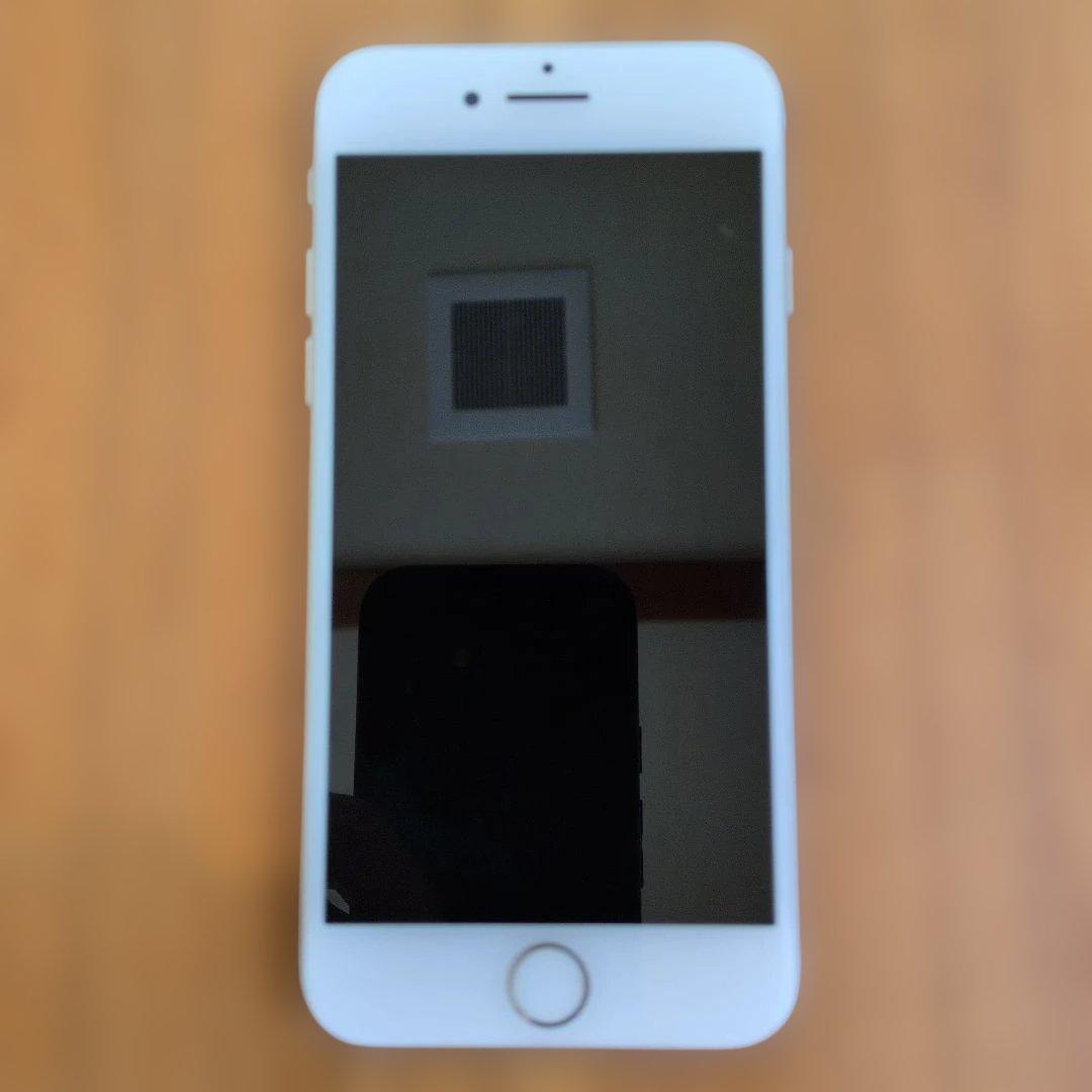 iPhone8 シルバー 256GB