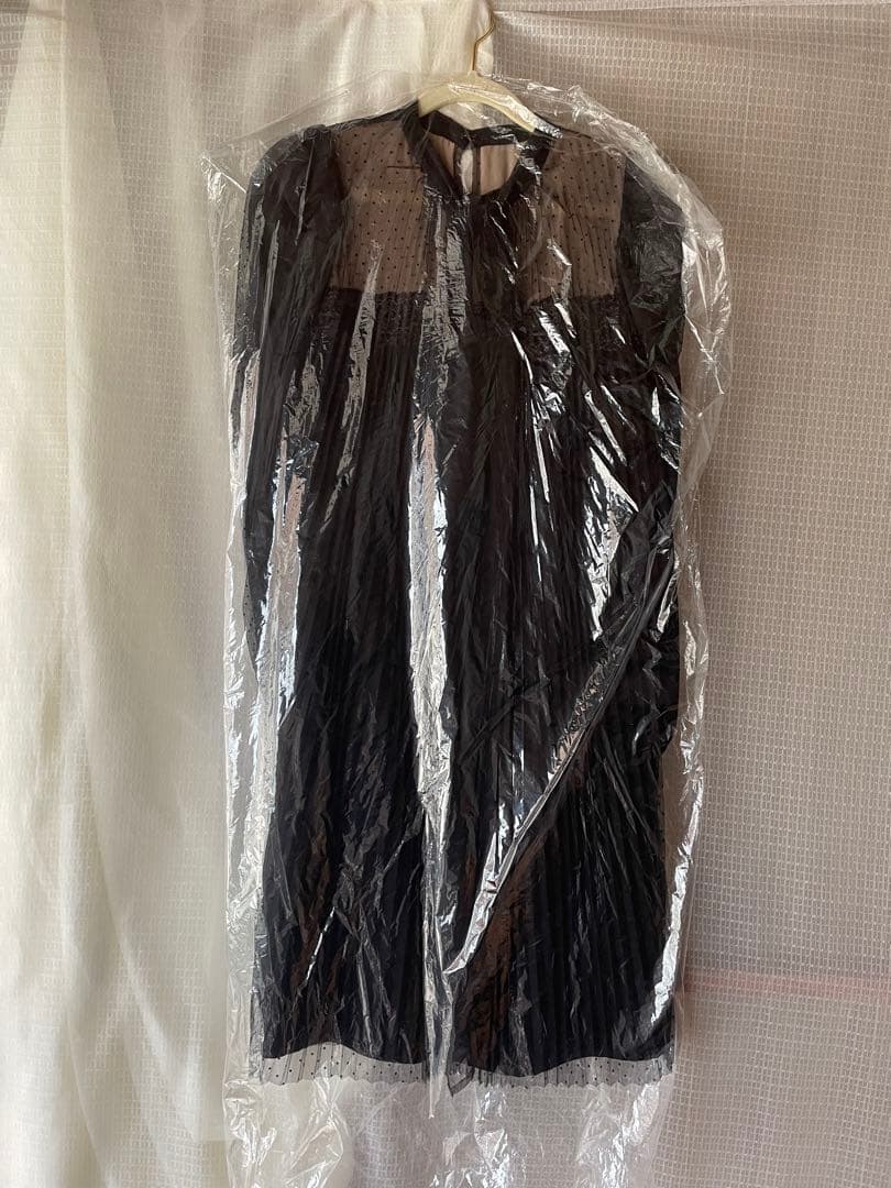 【年末値下】French Pleated Lace Dress