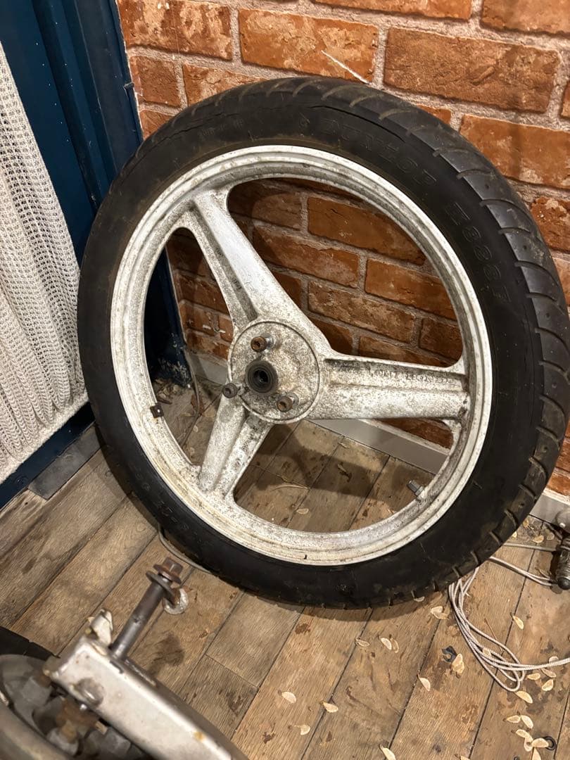 2*o様 ns50f前後ホイールセットスイングアーム付き