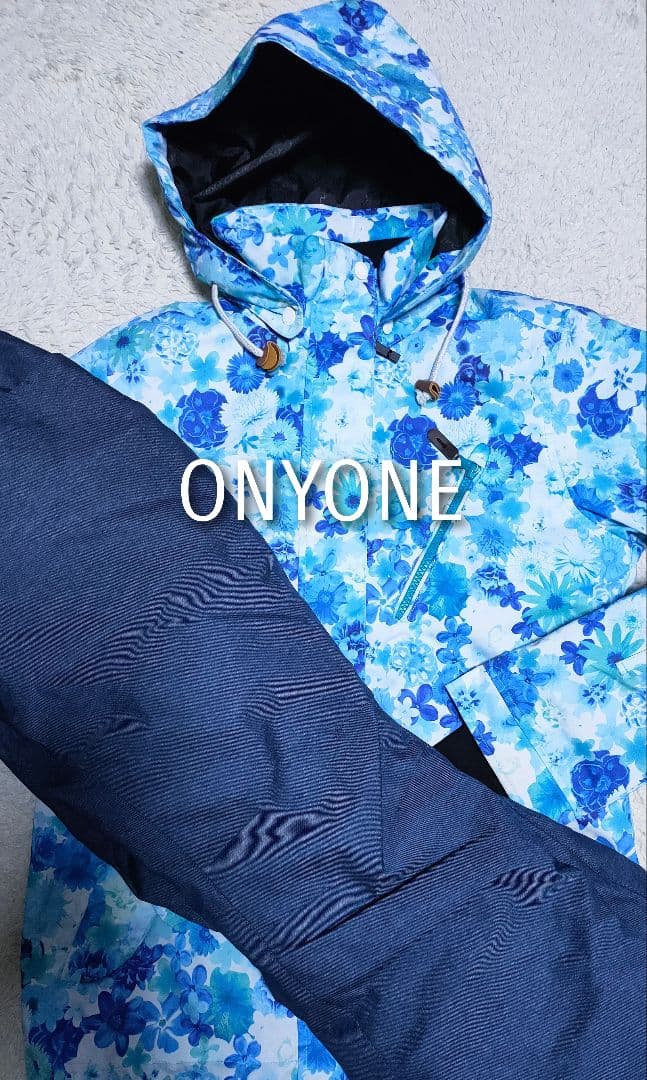 【オンヨネ ONYONE】スキーウェア セットアップ 上下 レディース 良品