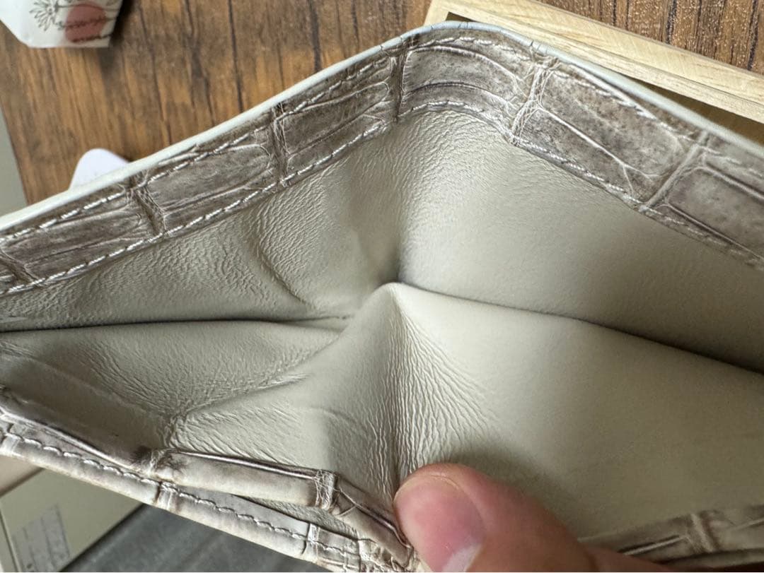 1/2終了　三京商会　ヒマラヤクロコダイル　２つ折り財布　男女兼用　クロコ