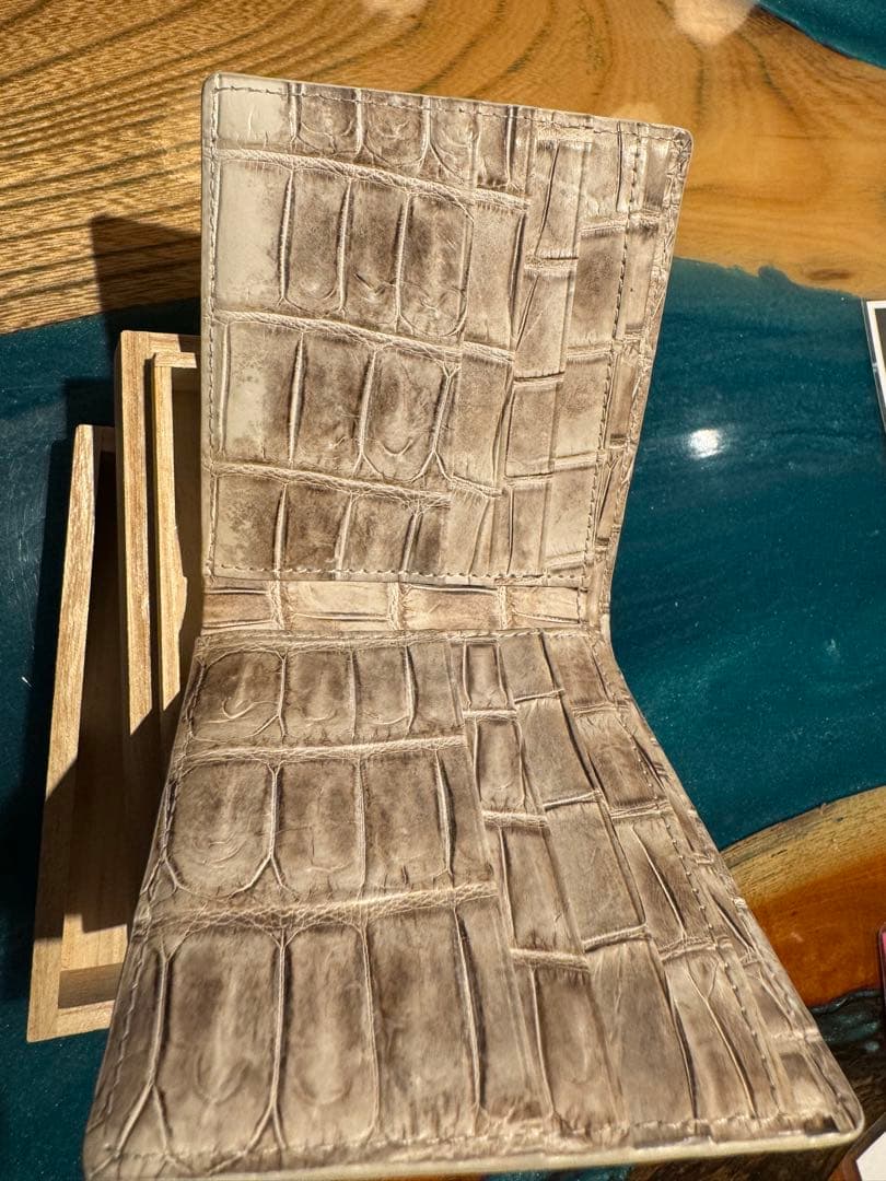 1/2終了　三京商会　ヒマラヤクロコダイル　２つ折り財布　男女兼用　クロコ