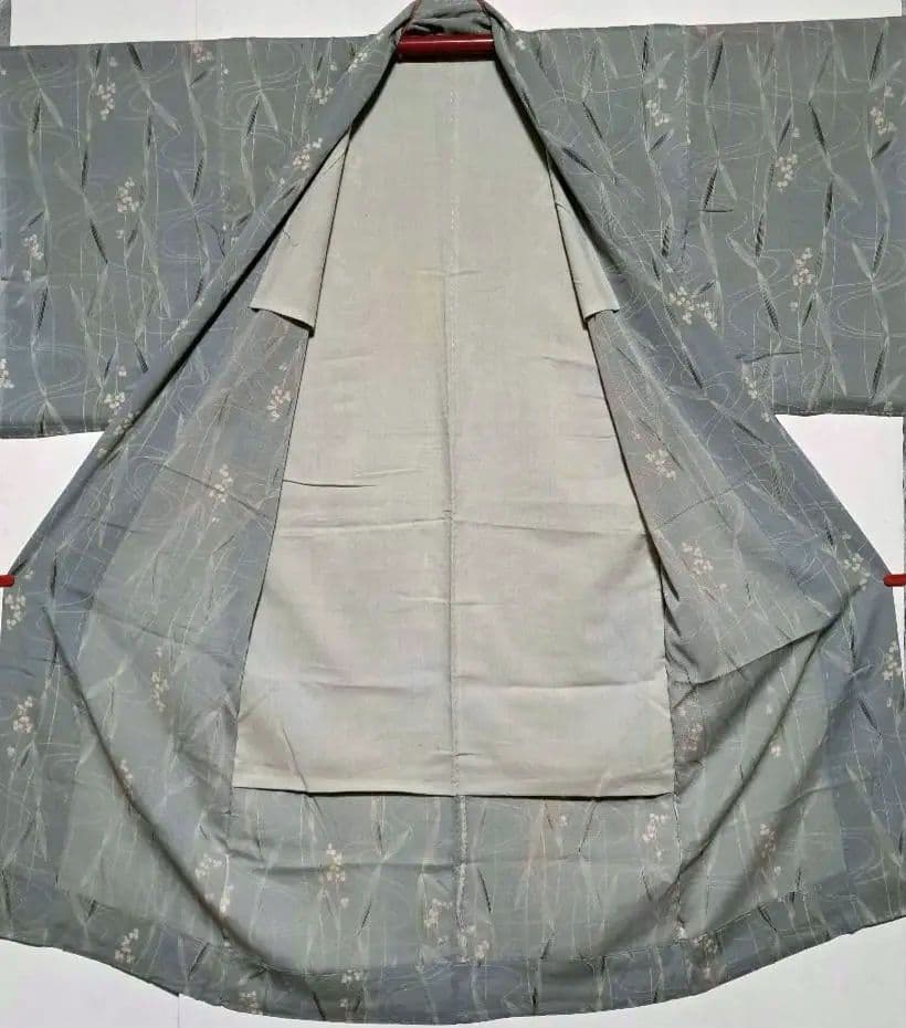 絽縮緬！アンティーク長襦袢