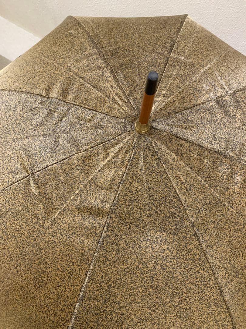 超美品KofKRIZIA豹ヒョウ柄長傘ゴールド超大判高級オーロラ雨傘強力撥水加工