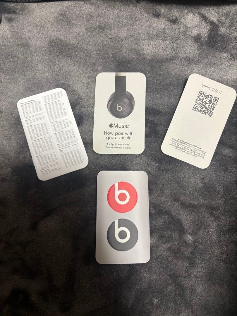 Beats Solo4 ワイヤレスヘッドホン ブラック