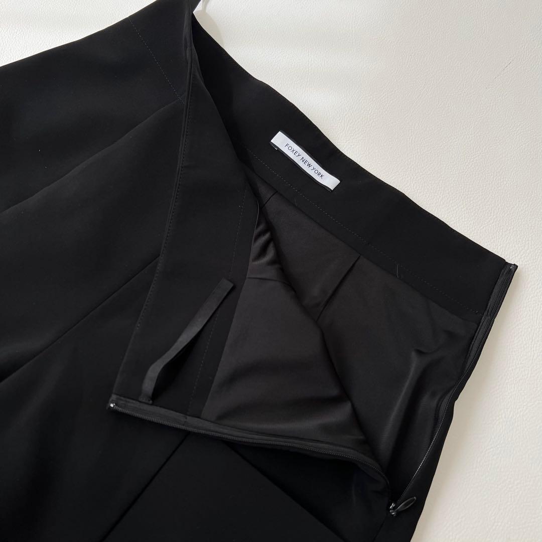 美品　FOXEY NEWYORK フォクシー　ショートパンツ　ブラック　38