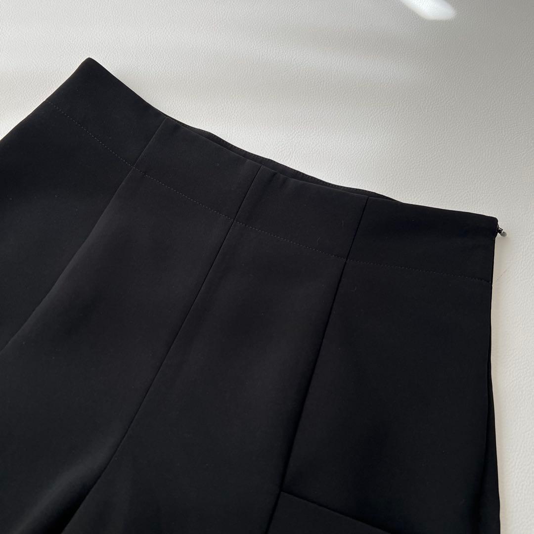 美品　FOXEY NEWYORK フォクシー　ショートパンツ　ブラック　38