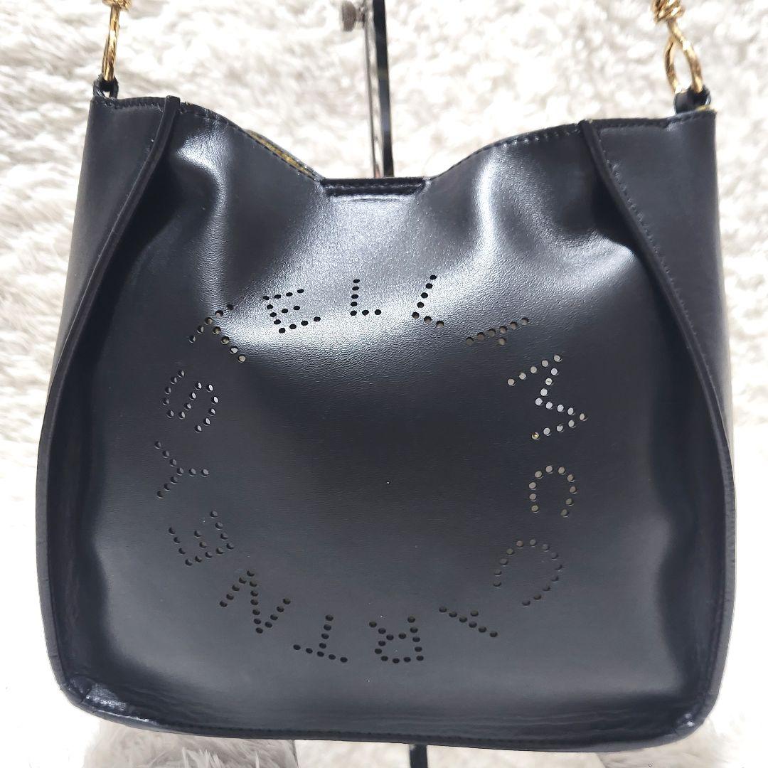 パンチングロゴ レザー ブラック ショルダーバッグ ステラマッカートニー