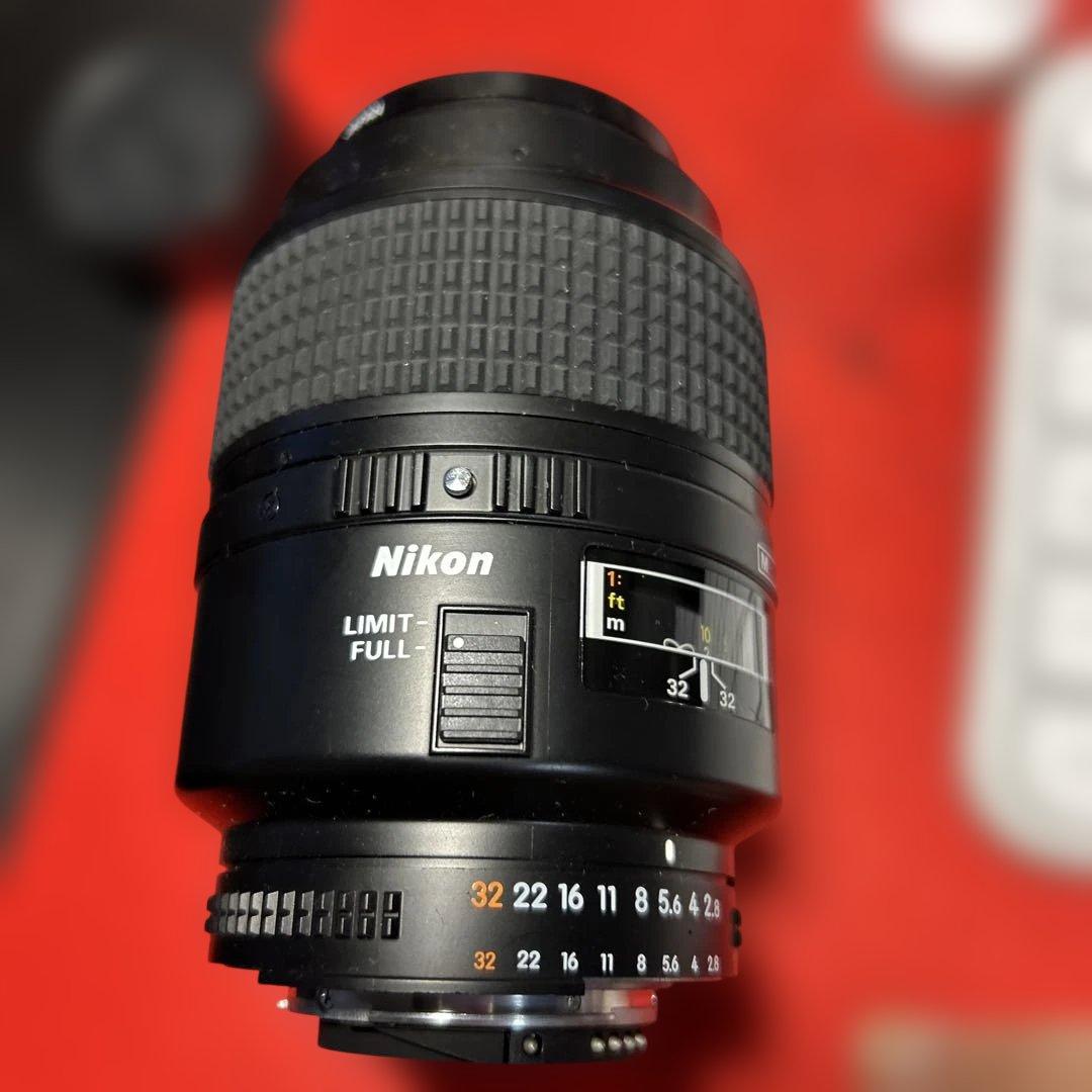 レンズ(単焦点) Nikon AF MICRO NIKKOR 105mm f/2.8 D