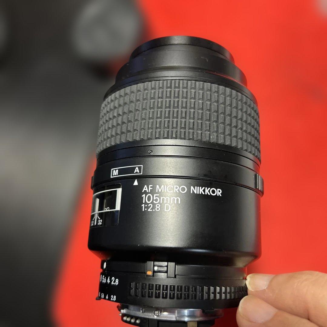 レンズ(単焦点) Nikon AF MICRO NIKKOR 105mm f/2.8 D