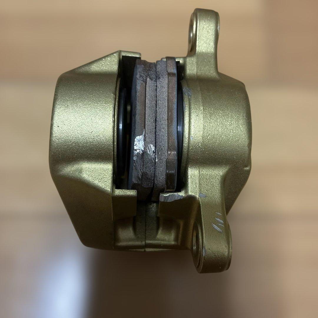 ブレンボ新カニキャリパー アドレスv125g ワンツー スクーター系