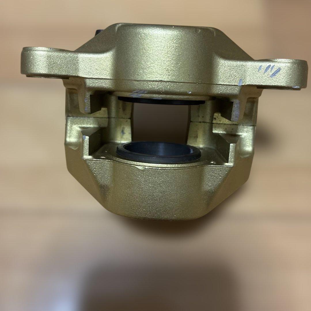 ブレンボ新カニキャリパー アドレスv125g ワンツー スクーター系