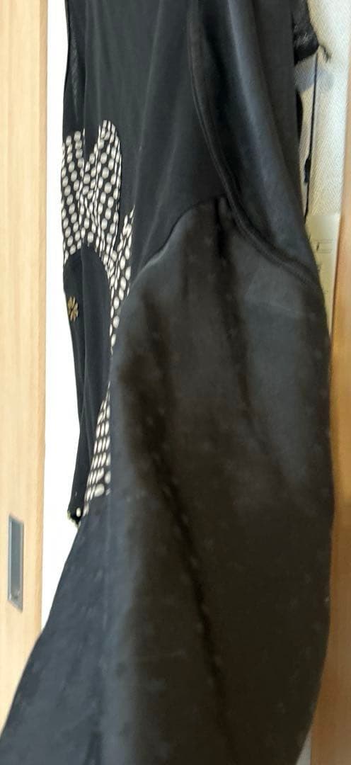 アルベロベロの花柄ビジュー付きノースリーブチュニック