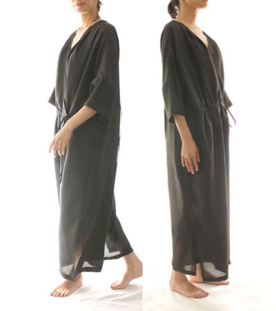 名品　完売【YORK.】定価6.5万円 羽二重 絹 Habutaeオールインワン