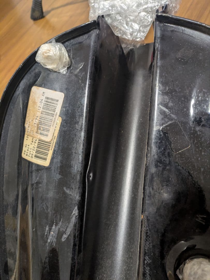 95　XL1200 左コック　スポーツスター　タンク