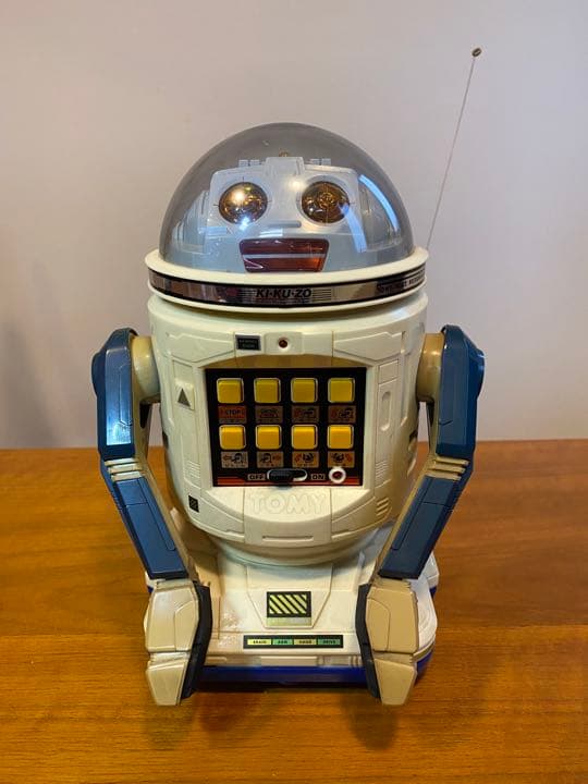 トミー・オムニボットシリーズ音声認識操作　KI-ku-zo 「キクゾー」