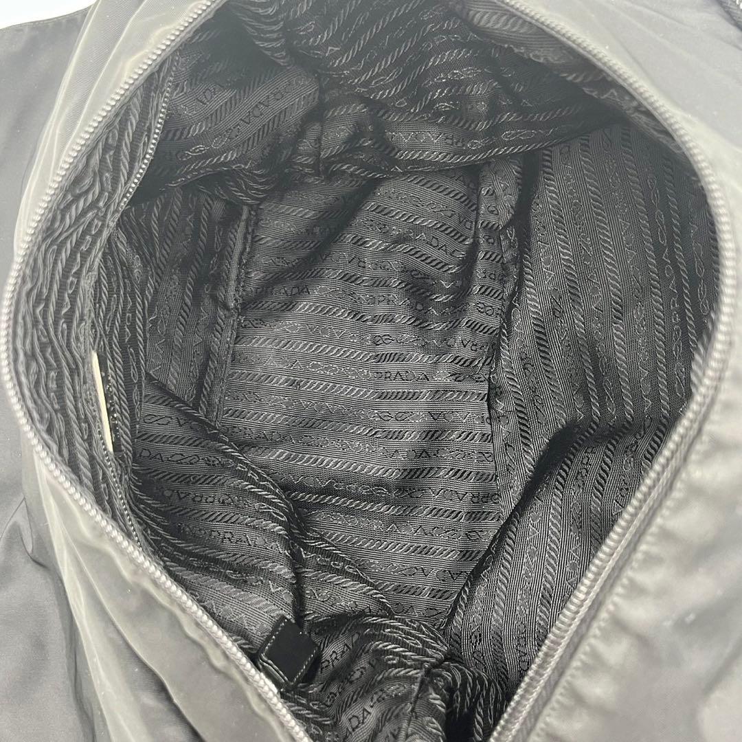 プラダ　メッセンジャーバッグ　ポコノ　テスート　ショルダー　24102101