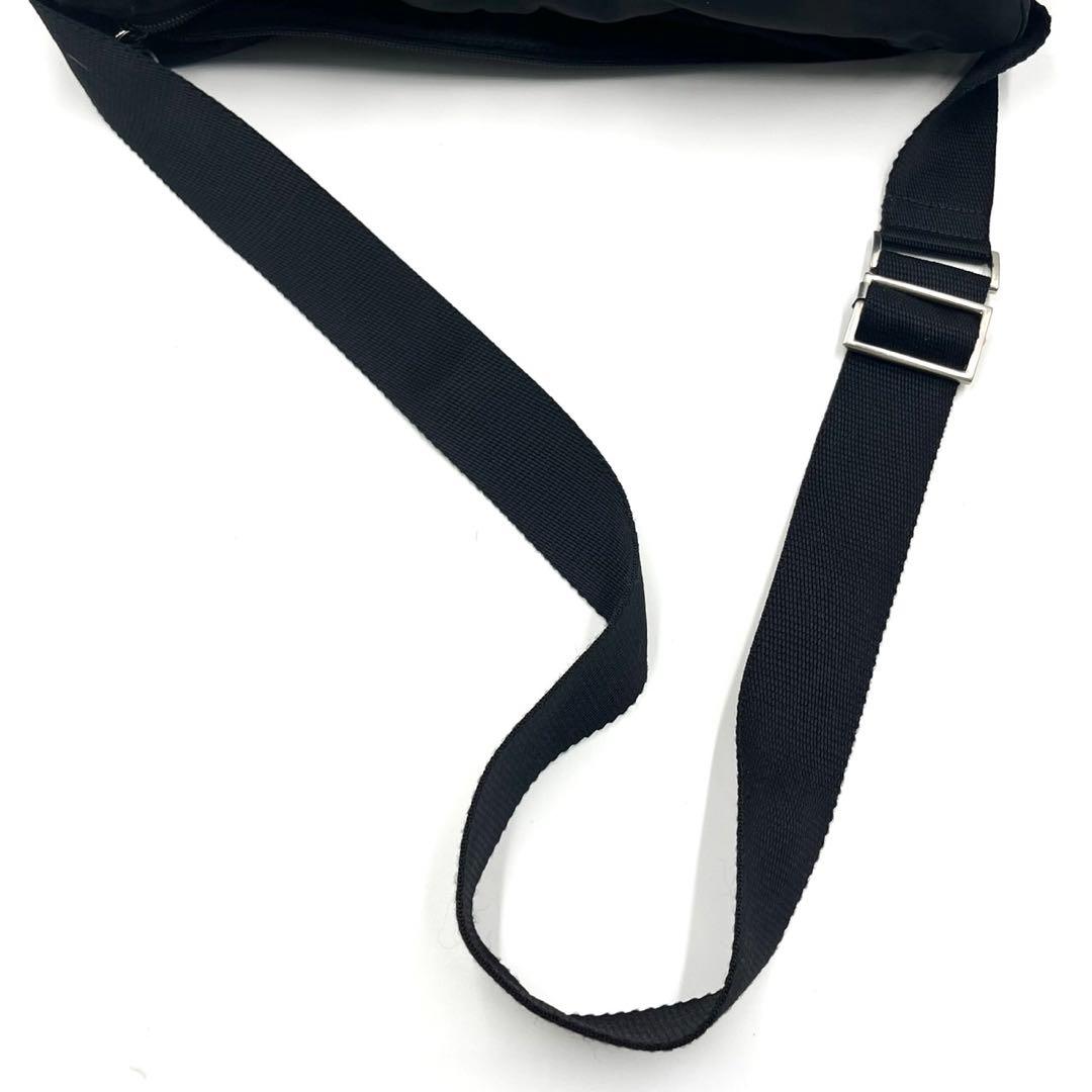 プラダ　メッセンジャーバッグ　ポコノ　テスート　ショルダー　24102101