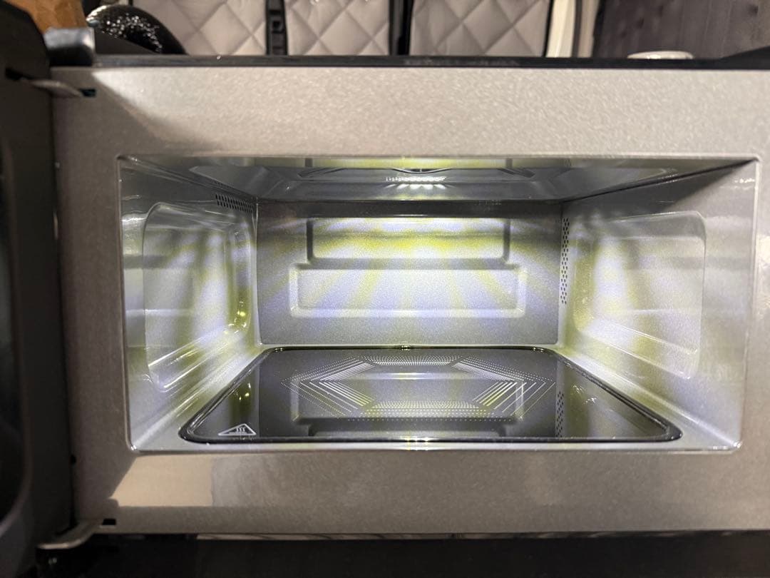 マキタ充電式電子レンジ MW001G