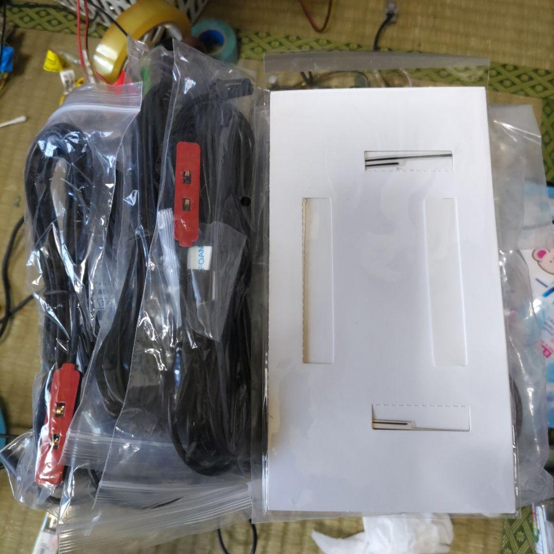 KENWOOD 彩速ナビ MDV-X702W Bluetooth機能、フルセグ