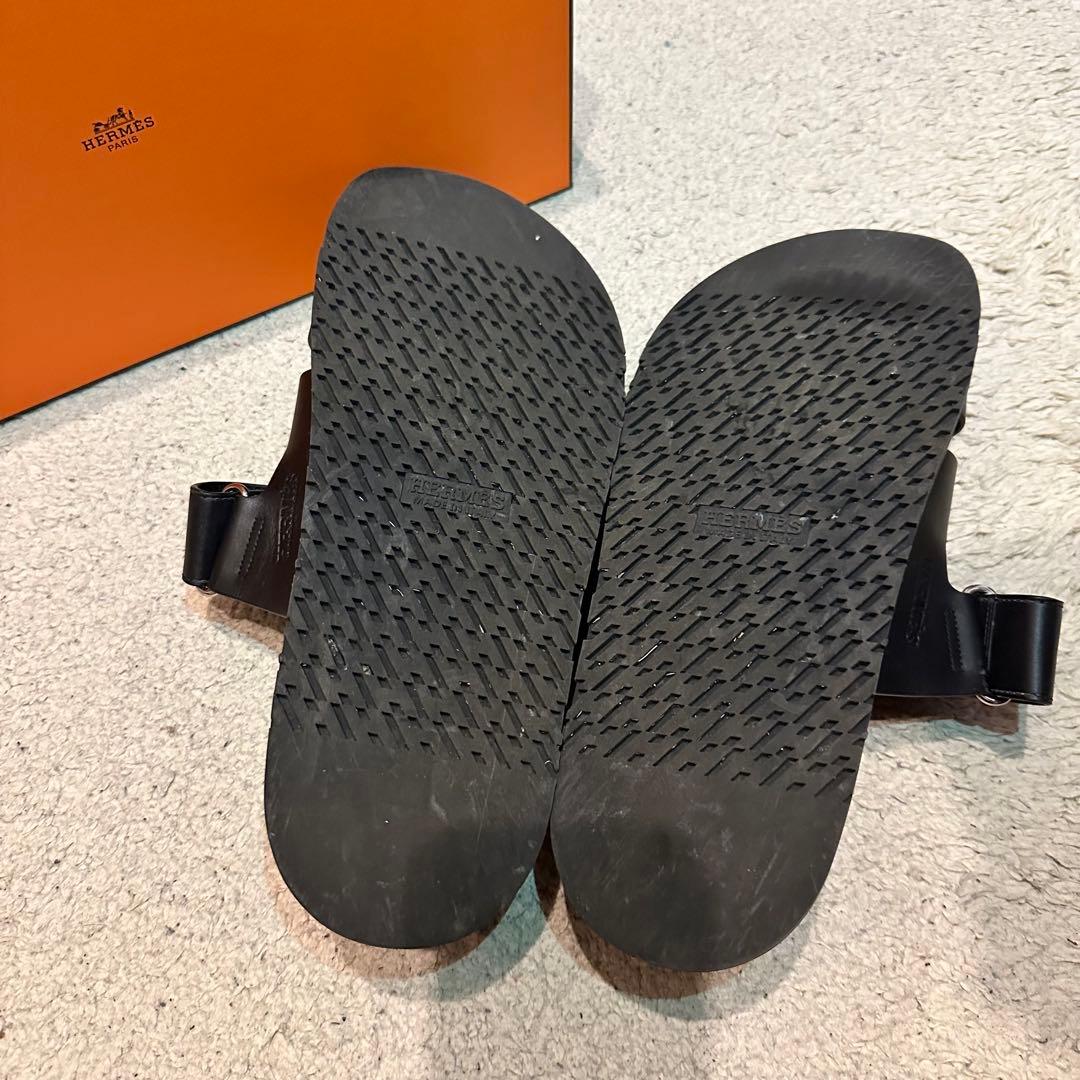HERMES ブラック サンダル シプレ44