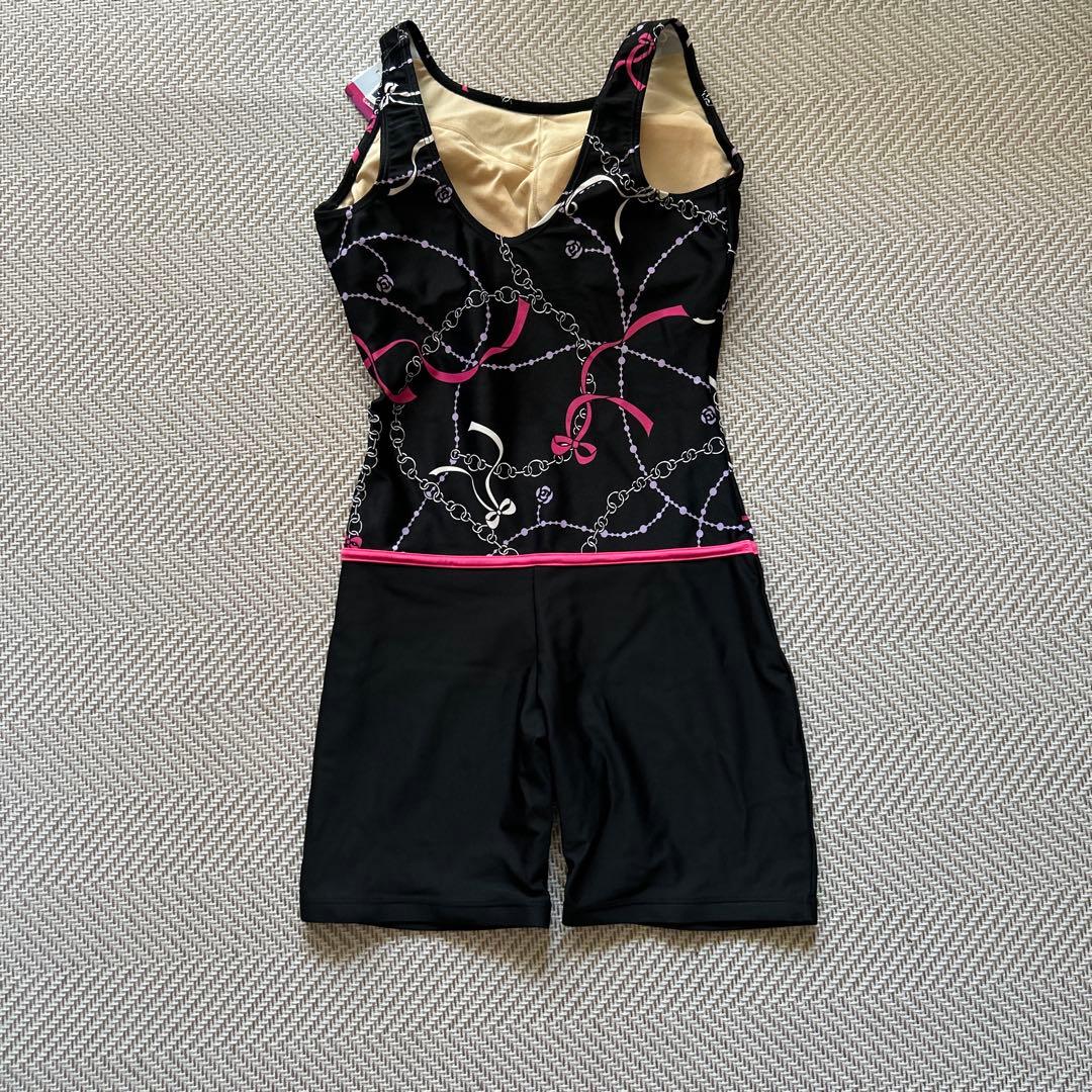 ペットさま専用　【新品】ミズノ水着セット