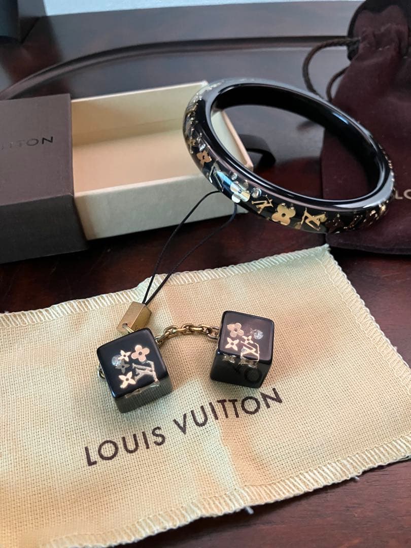 LOUIS VUITTON 黒 モノグラム　正規品　極美品　バングル　ストラップ