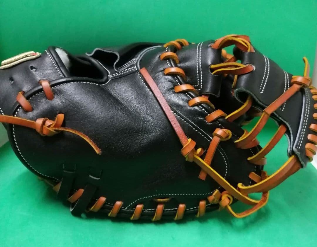 494.Wilson和牛硬式カスタムミット